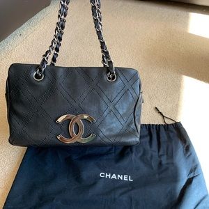 CHANEL Diamond Quilted Bag